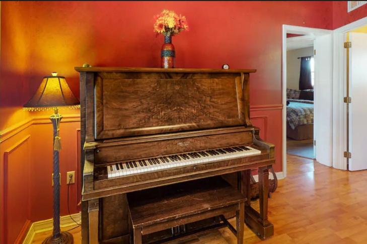 The Grand Suite - Tradewinds Eureka Springs Exteriér fotografie